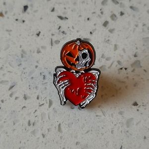 Jack O Lantern Skull Skeleton Dripping Heart Love Halloween Macabre Lapel Pin